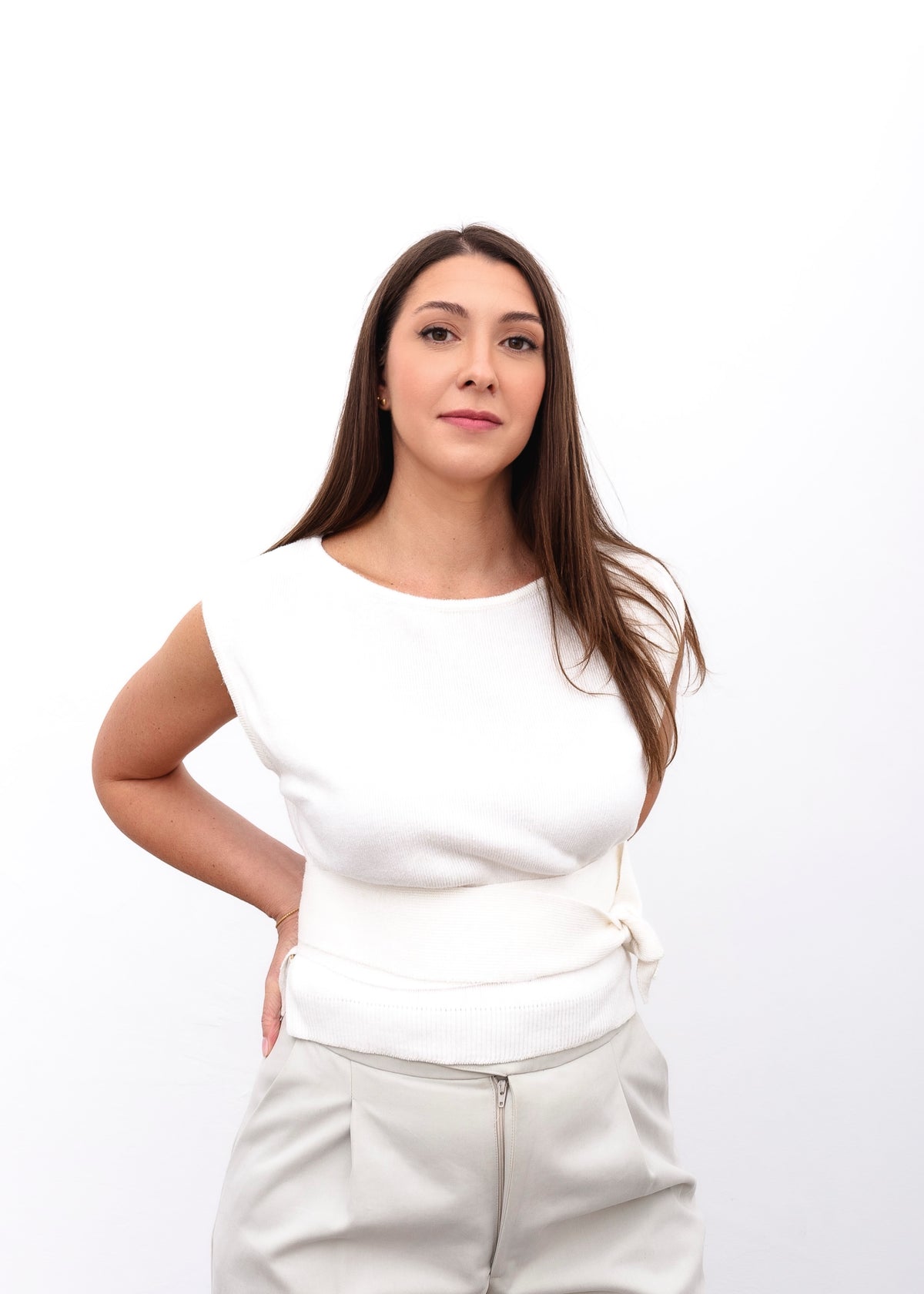 White top in nettle yarn