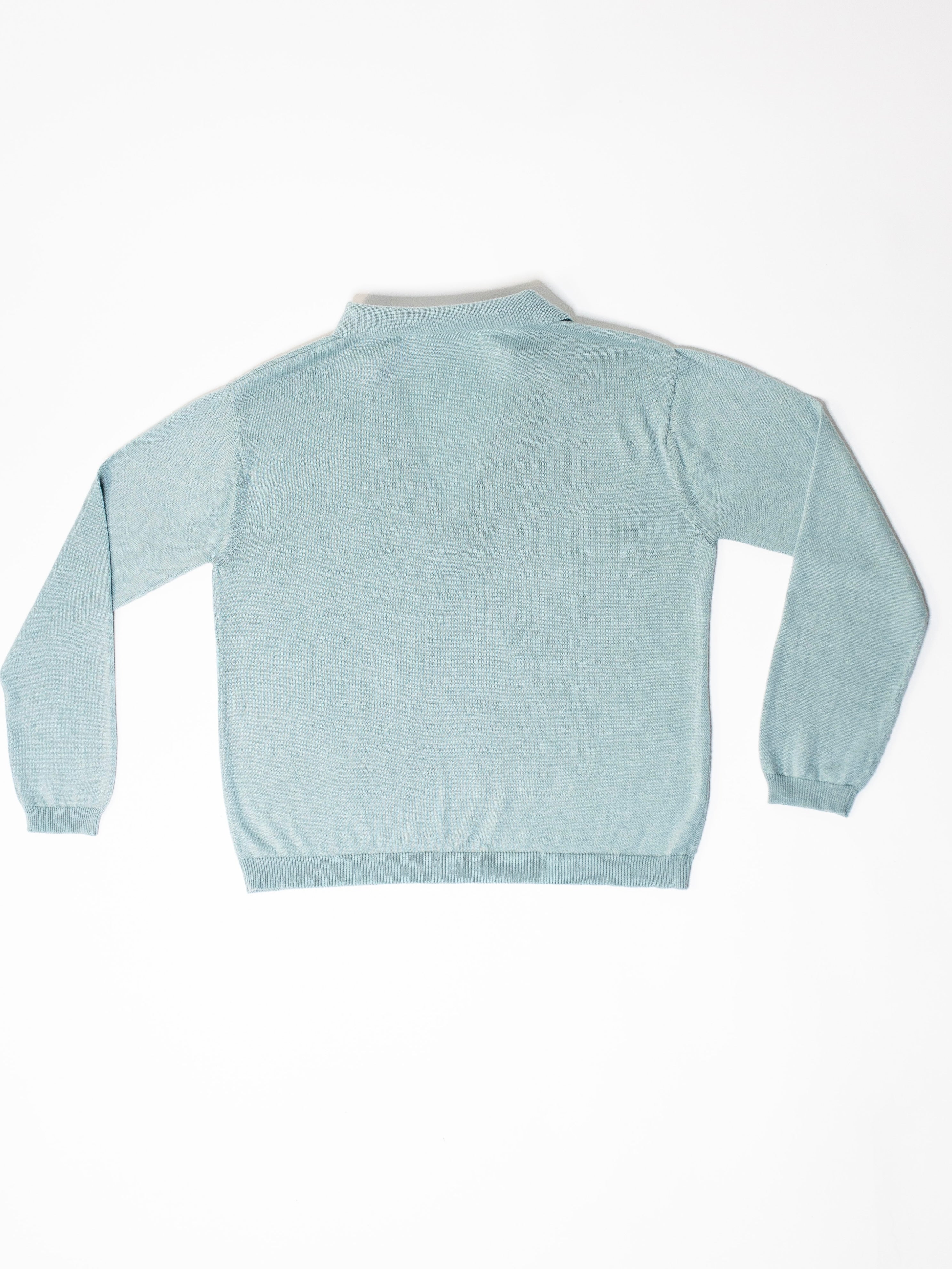 Green sweater in nettle yarn